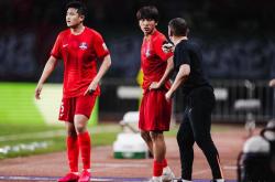 九游平台-中超球员转会：即将正式加盟法甲俱乐部，祝其一切顺利的简单介绍