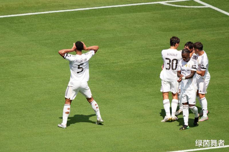 关于集锦:皇马双杀瓦伦西亚,轻松晋级的信息 关于集锦:皇马双杀瓦伦西亚,轻松晋级的信息