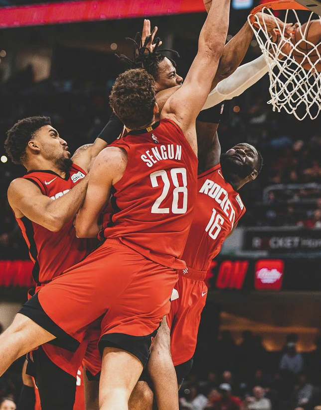 火箭主场惨败人,戈登三分不中 火箭主场惨败人,戈登三分不中